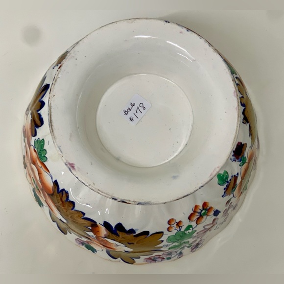 19th Century Antique Gaudy Welsh Embossed Design Scalloped Pedestal Footed Bowl - Picture 8 of 16